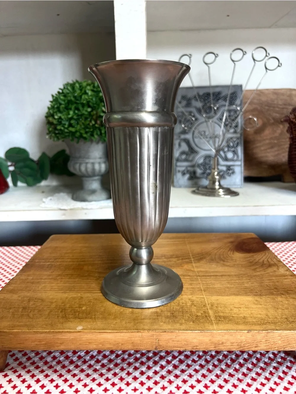Vintage vase metal pewter? IHI India decor grandma core